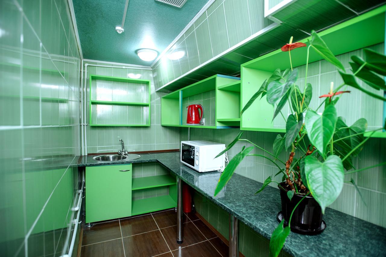 Your Hostel Chisinau Bagian luar foto